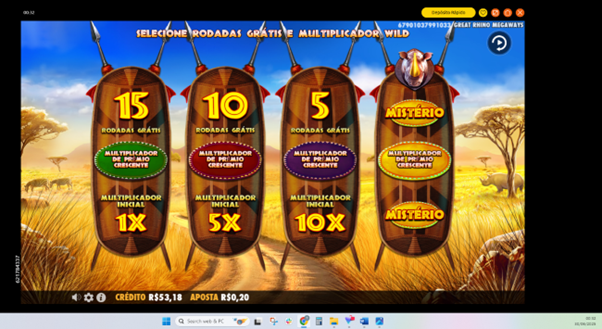 Tela de escolha do modo de rodadas gr&aacute;tis no Great Rhino Megaways exibindo quatro escudos africanos como as op&ccedil;&otilde;es, cada um com quantidade diferente de giros e multiplicador inicial vis&iacute;vel. Ao fundo, cen&aacute;rio de savana com &aacute;rvores e animais.  