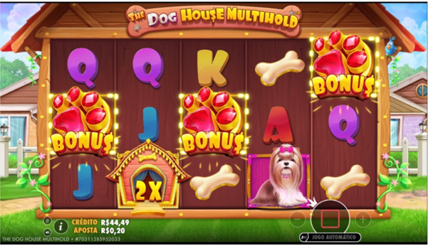 Interface do slot The Dog House Multihold