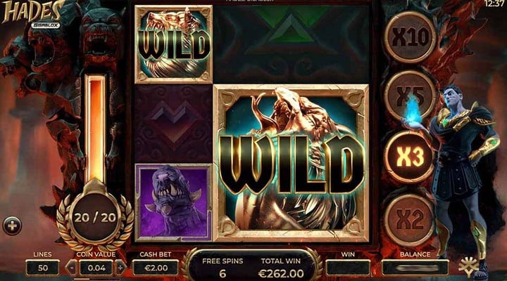 Hades Gigablox Slot Screenshot